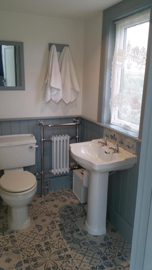 Horsna Parc Retreat Bed & Breakfast Saint Tudy Exterior photo