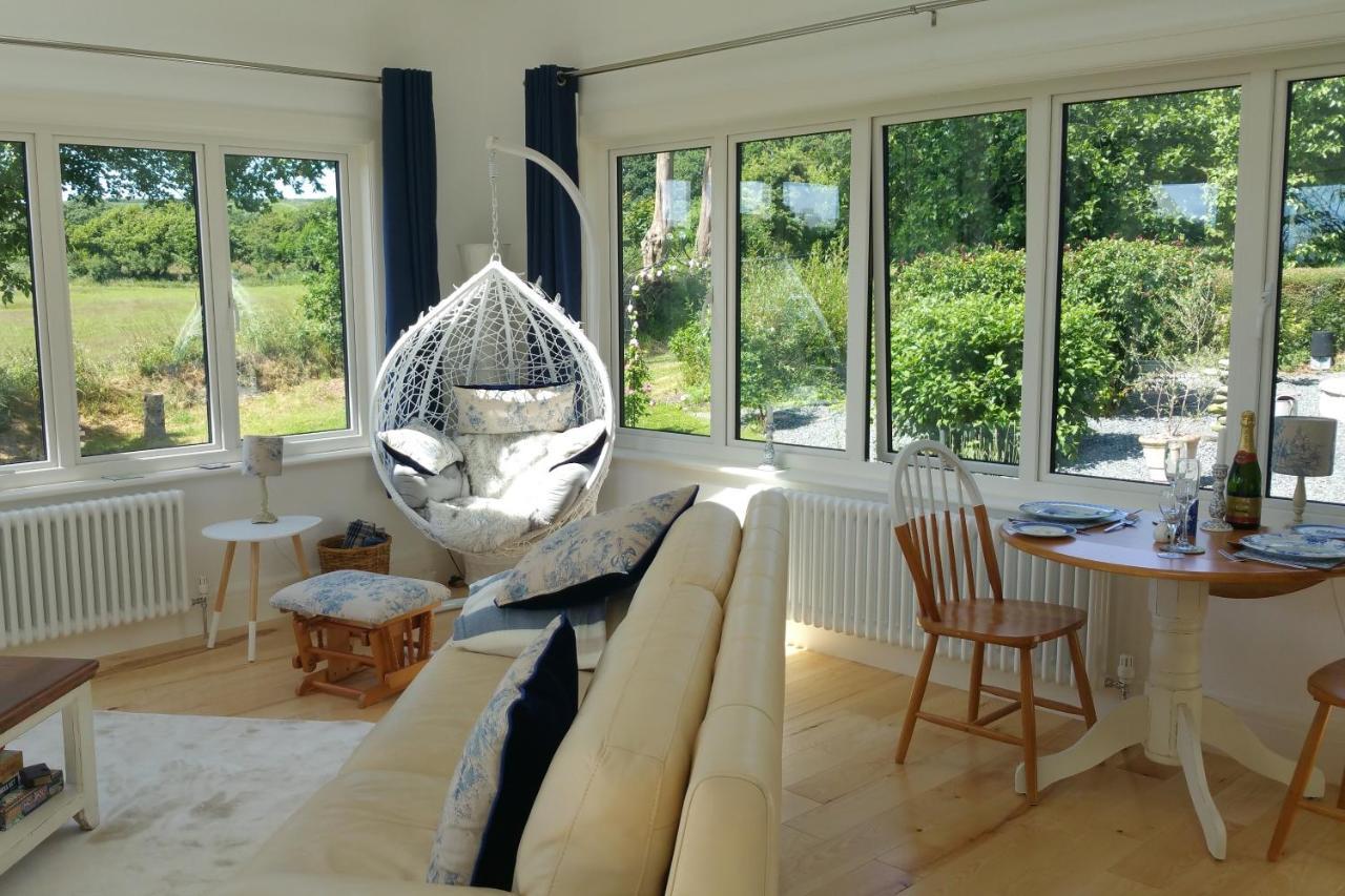 Horsna Parc Retreat Bed & Breakfast Saint Tudy Exterior photo