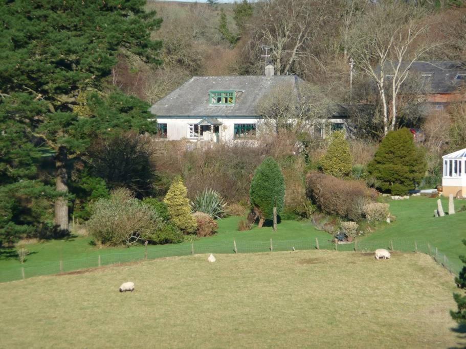 Horsna Parc Retreat Bed & Breakfast Saint Tudy Exterior photo
